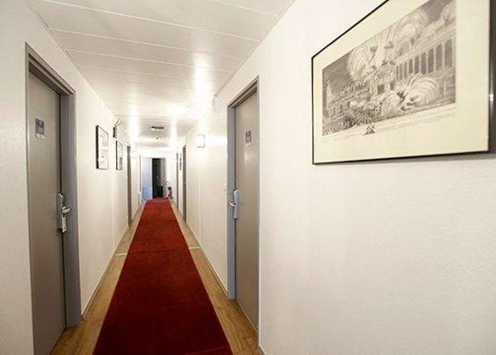 - Montagne Verte & Restaurant Louisiane 2*